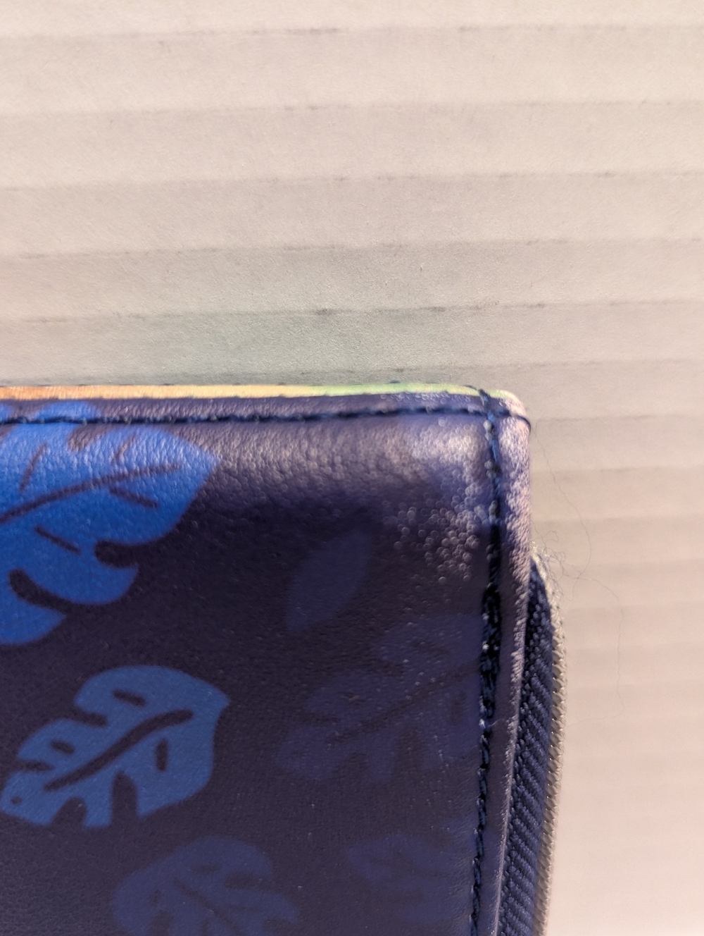 Stitch Halloween Zip Wallet - Blue with Orange Pumpkin - Picture 9 of 9